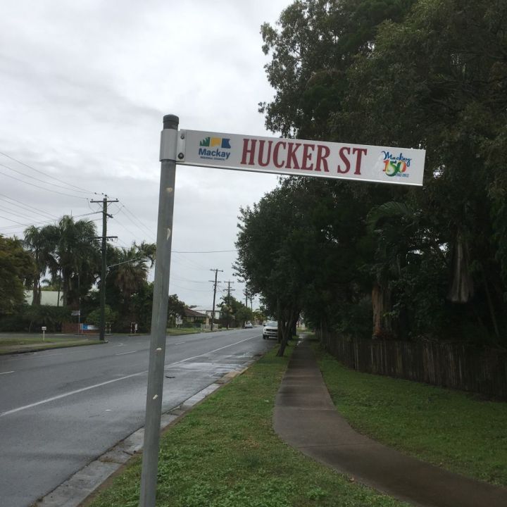 Mackay Street Sign